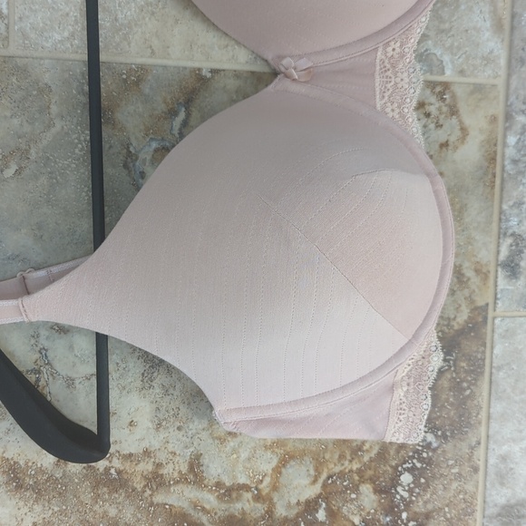 44DD Nude Adore Me Bra Minimalist Simple Basic - Picture 3 of 10